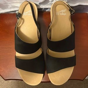 DANSKO Women's Tamia Wedge Sandal. Black textured nubuck leather. Size 41